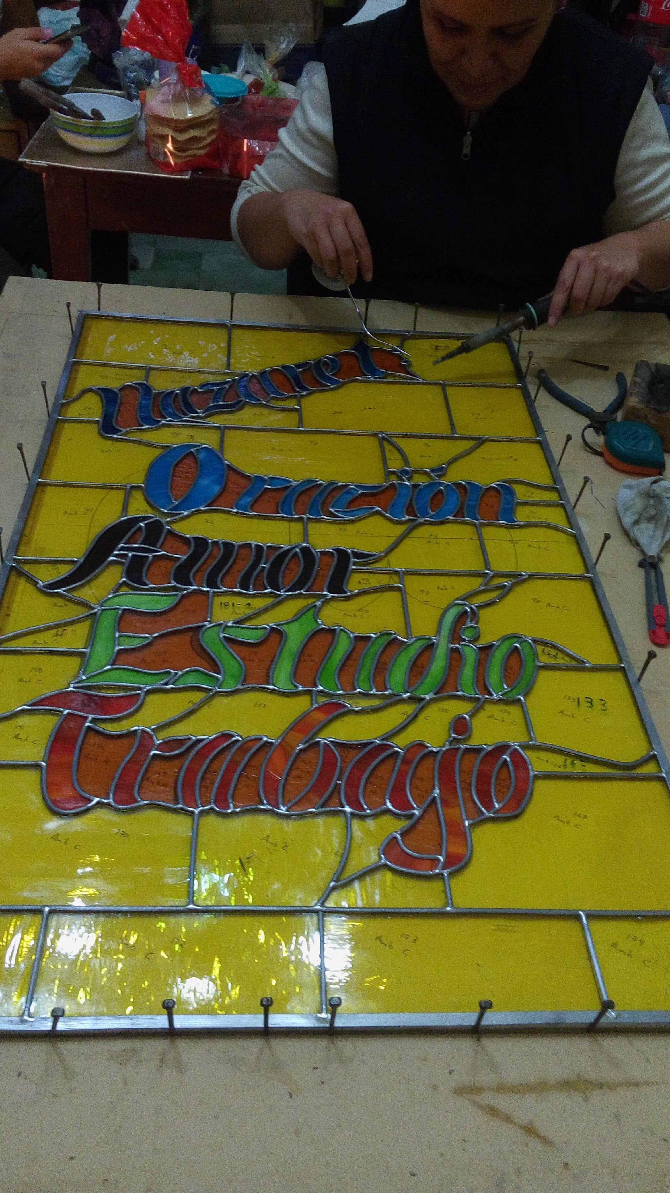 Taller de vitrales sin grisalla